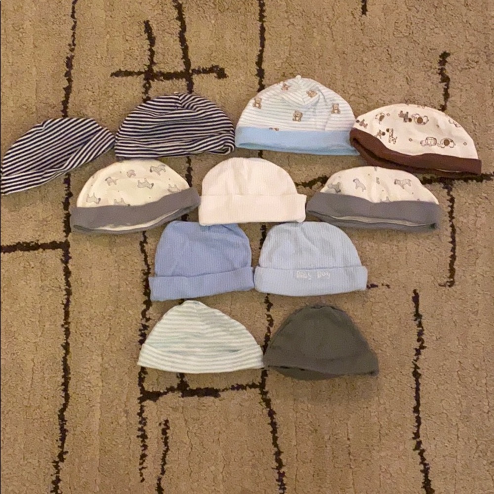 Infant hats 0-6 months.